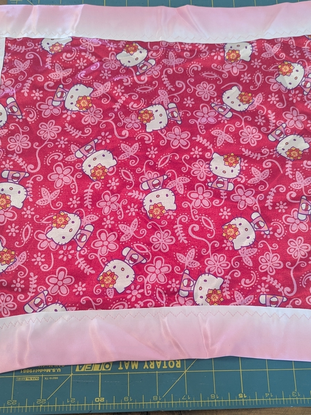 Sanrio Hello Kitty Pink Floral Satin-Trim Satin Bandana